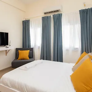 Apartment Port