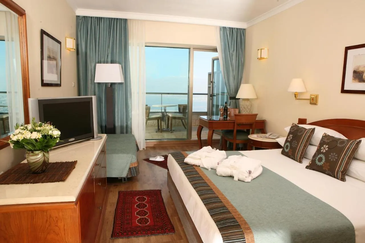 Crowne Plaza Haifa By Ihg 4*,  Izrael