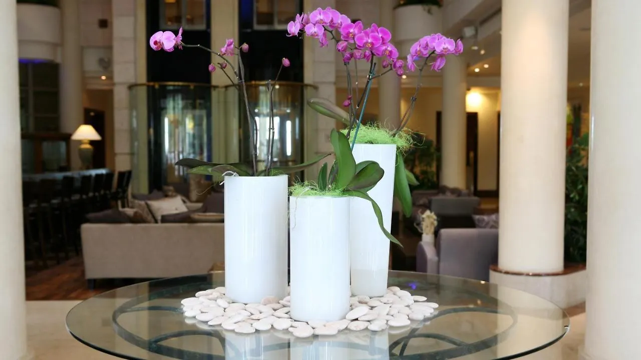 Hotell Crowne Plaza Haifa By Ihg