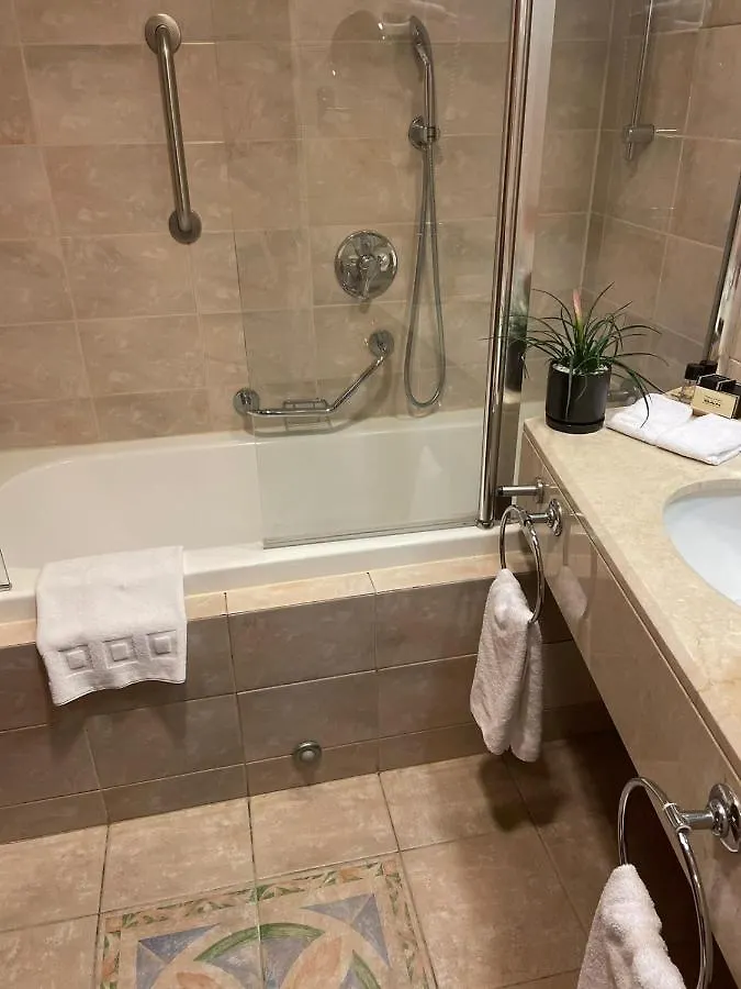 Crowne Plaza Haifa By Ihg Hotel